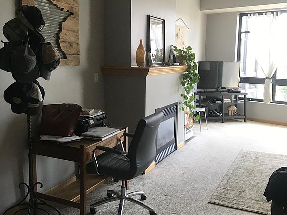 3rd image of 3707 Grand Way