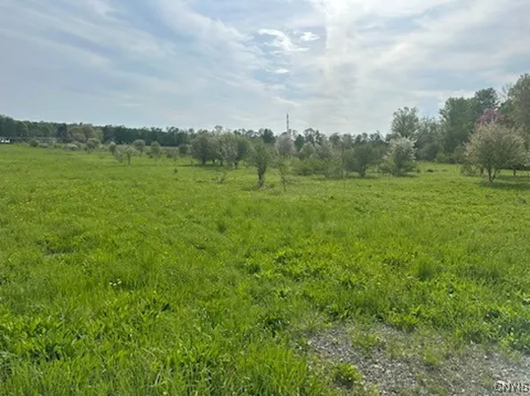 9124 Turin Rd, Rome, NY 13440