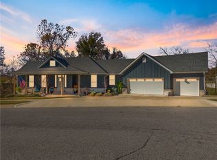 2101 Hopkins Ln, Pea Ridge, AR 72751