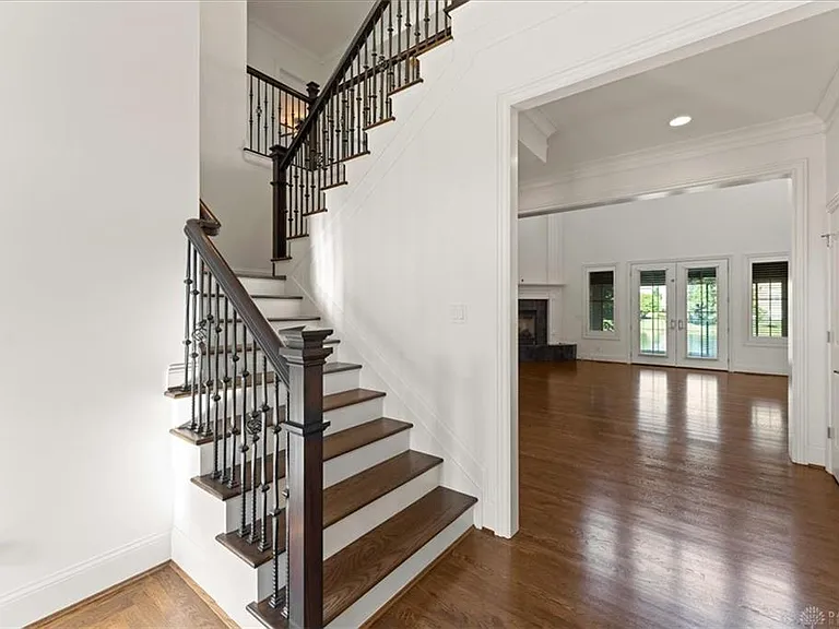 5369 N Shore Pl — Photo 29