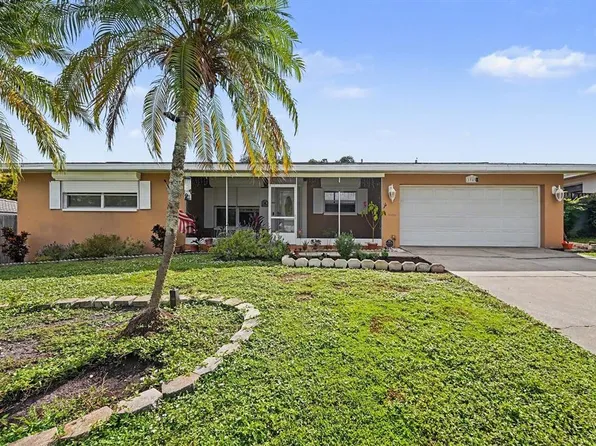 1945 SOUVENIR DRIVE, CLEARWATER, FL 33755