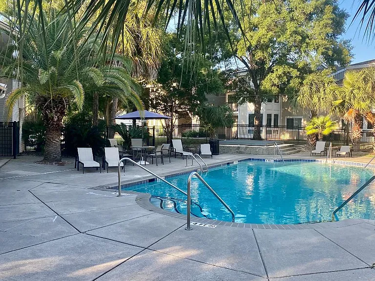 Pool/grill area