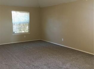 9301 Friendswood Dr, Fort Worth, TX 76123