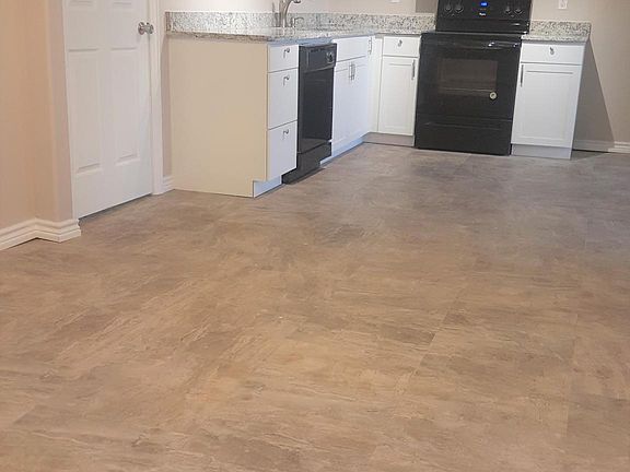5th image of 820 N Tone Ave