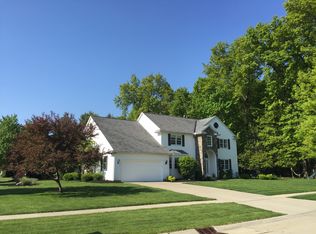 390 Armour Rd, Avon Lake, OH 44012