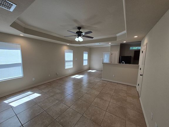 2nd image of 6611 Mia Way #101