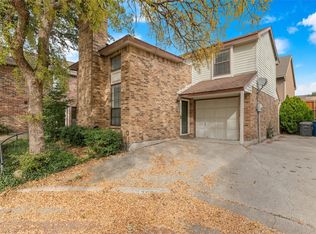 3623 Word St, Dallas, TX 75204