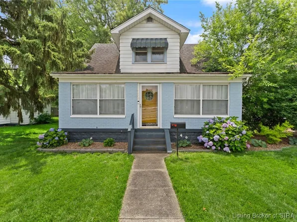 2210 Willard Avenue, New Albany, IN 47150