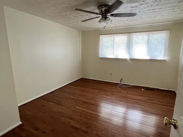 388 Possum Ct — Photo 24