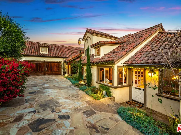 210 Patrician Way, Pasadena, CA 91105