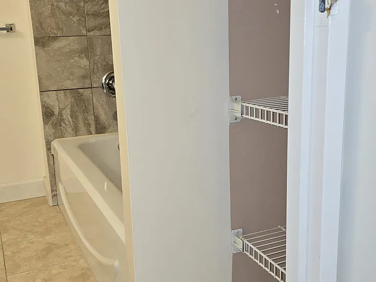 35 Trailwood Dr #312 — Photo 21