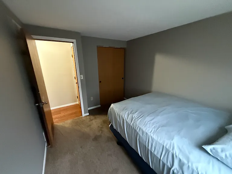 5907 Sundrops Ave — Photo 18