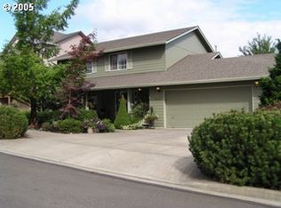1645 NE Hoffman Dr, McMinnville, OR 97128
