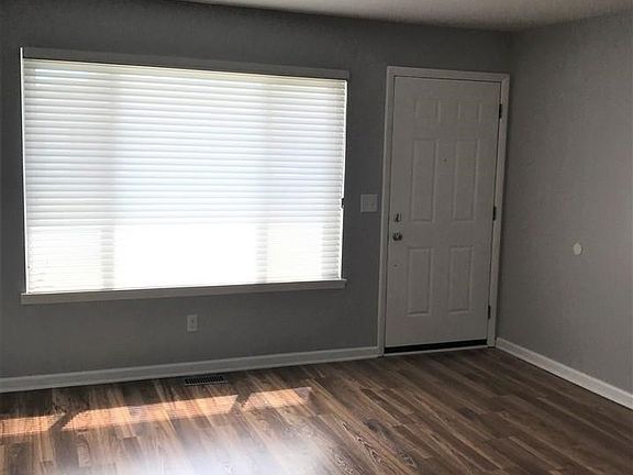 3rd image of 28527 Dino Cir #87