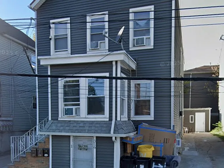 316 Madison Ave #1 — Photo 5