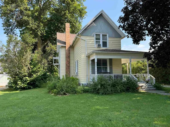 626 Liberty St, Ripon, WI 54971