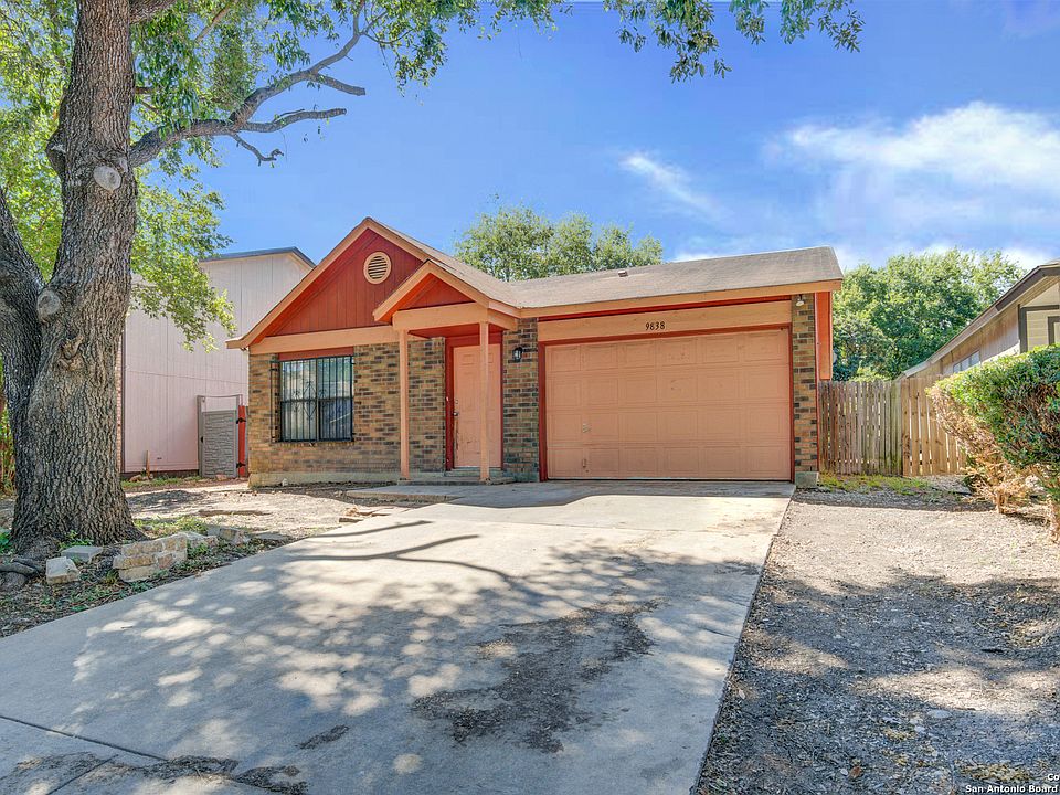 1st image of 9838 RAVEN FIELD DR