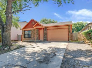 9838 Raven Field Dr, San Antonio, TX 78245
