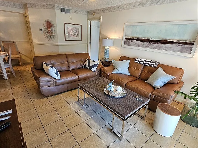 14831 Summerlin Woods Dr #4 — Photo 9