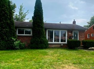 32049 Joy Rd, Westland, MI 48185