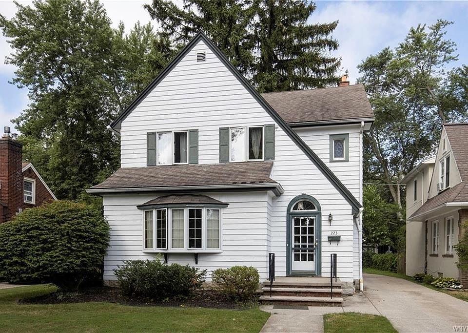 1st image of 223 Darwin Dr