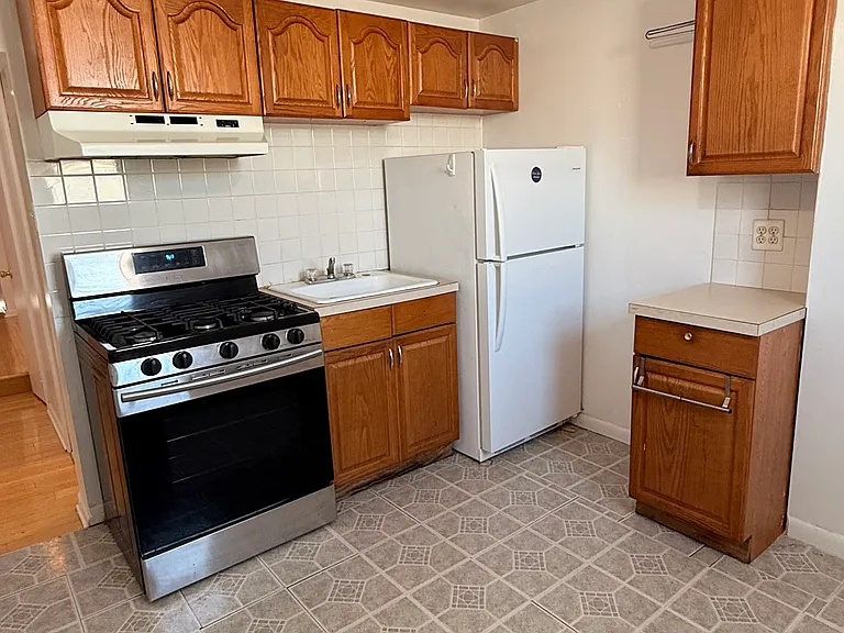 2122 S 10th St #2 — Photo 12