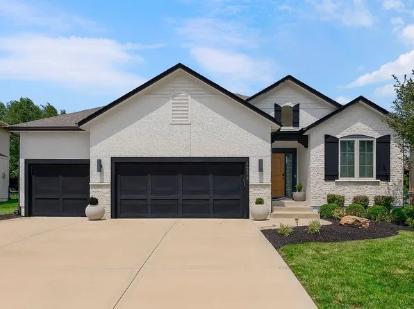 16378 S Ryckert St, Olathe, KS 66062