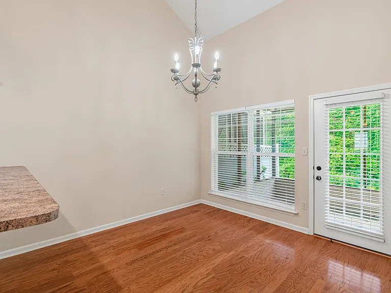 10810 Carpenter Run Ln — Photo 10