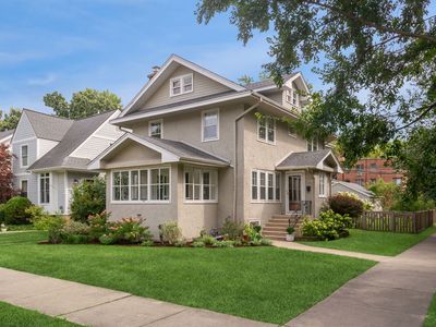 2626 Hartzell St, Evanston, IL, 60201