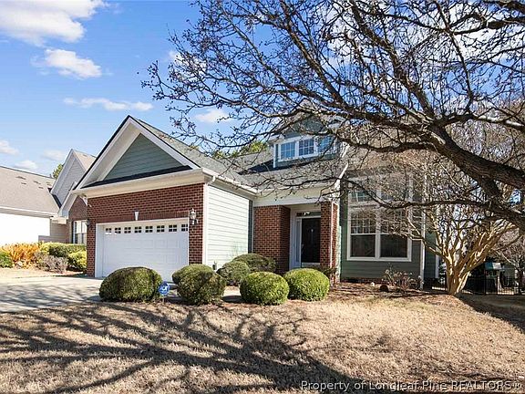 3rd image of 98 Cottswold Ln