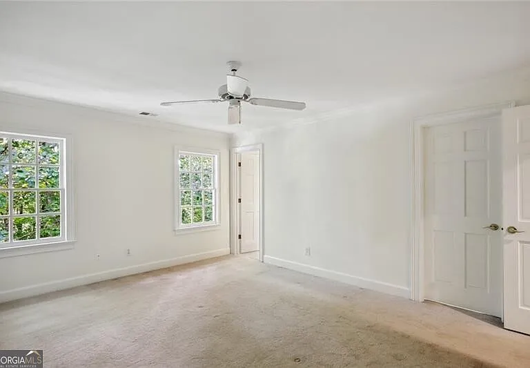 2770 Carmon On Wesley NW — Photo 27