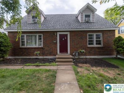 1524 Bushkill St, Easton, PA, 18042