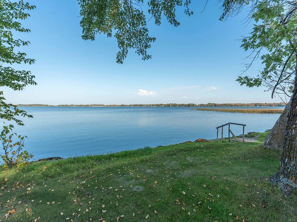1st image of 37084 Hackberry Point Rd