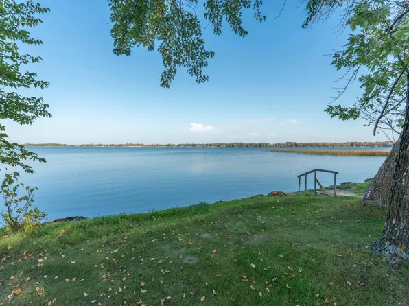 37084 Hackberry Point Rd, Richville, MN 56576