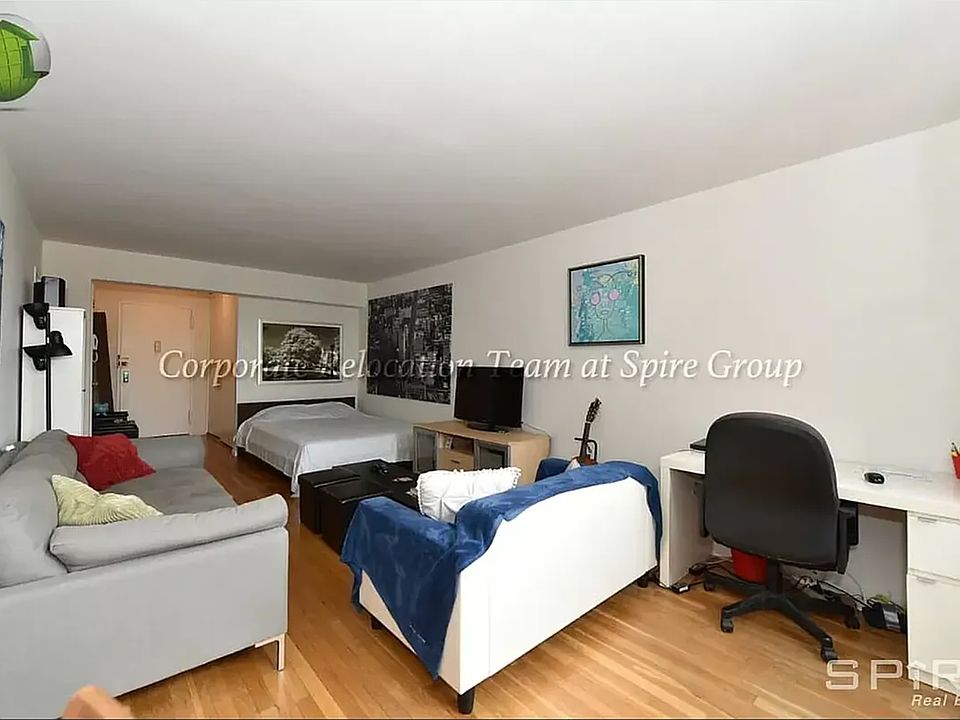 1st image of 30-60 Crescent St #1E