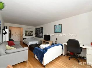 30-60 Crescent St #1E, Astoria, NY 11102