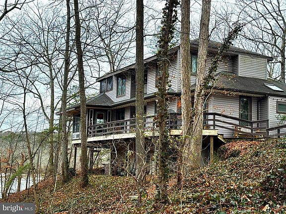 2nd image of 25305 Sandy Point Rd