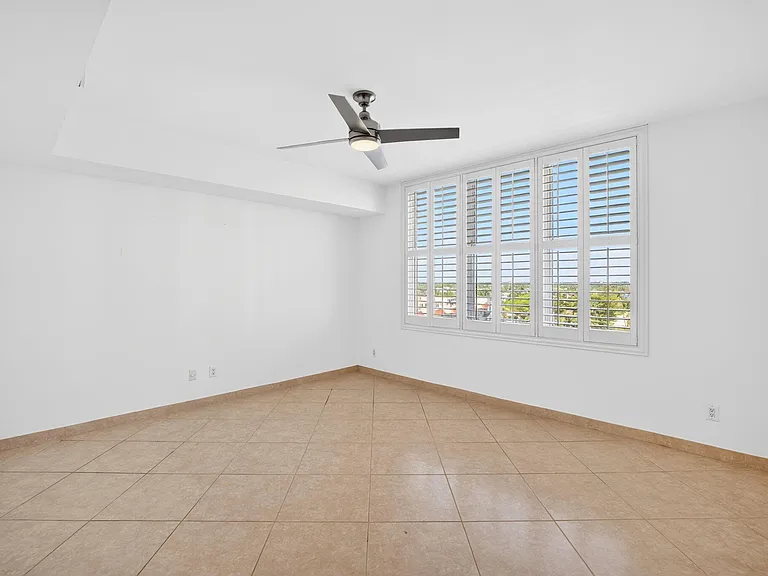2100 N Ocean Blvd #8-B — Photo 16