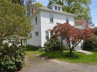 9 Prospect Hts, Northampton, MA 01060