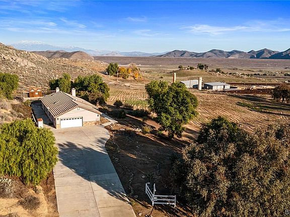 4th image of 30555 Phino Ln