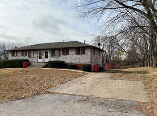 6500 Ravena Rd APT 2, Pleasant Valley, MO 64068