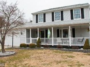 22 Woodmans Ct, Essex, MD 21221