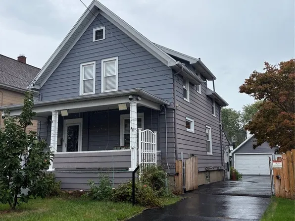 125 80th St, Niagara Falls, NY 14304