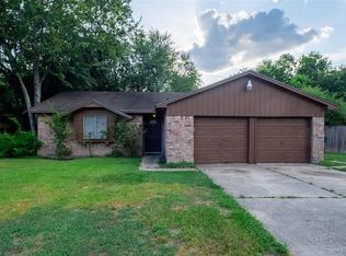 9407 Crooked Wood Ln, Houston, TX 77086