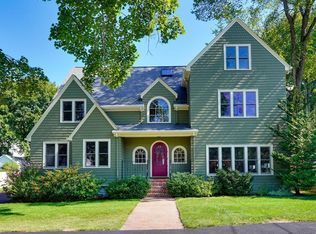 20 Larchmont Ave, Newton, MA 02468