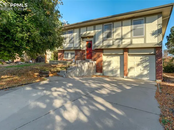 5165 Bridle Pl, Colorado Springs, CO 80918