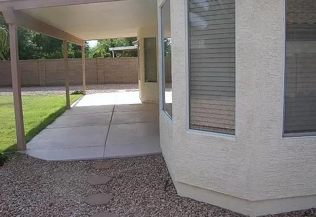 1289 W Maria Ln — Photo 22