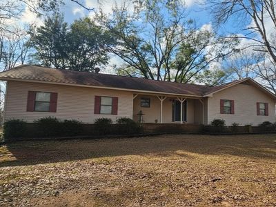 129 Briarwood Ter, Centreville, AL, 35042