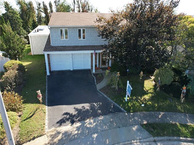 1st image of 982 Gerry Ave
