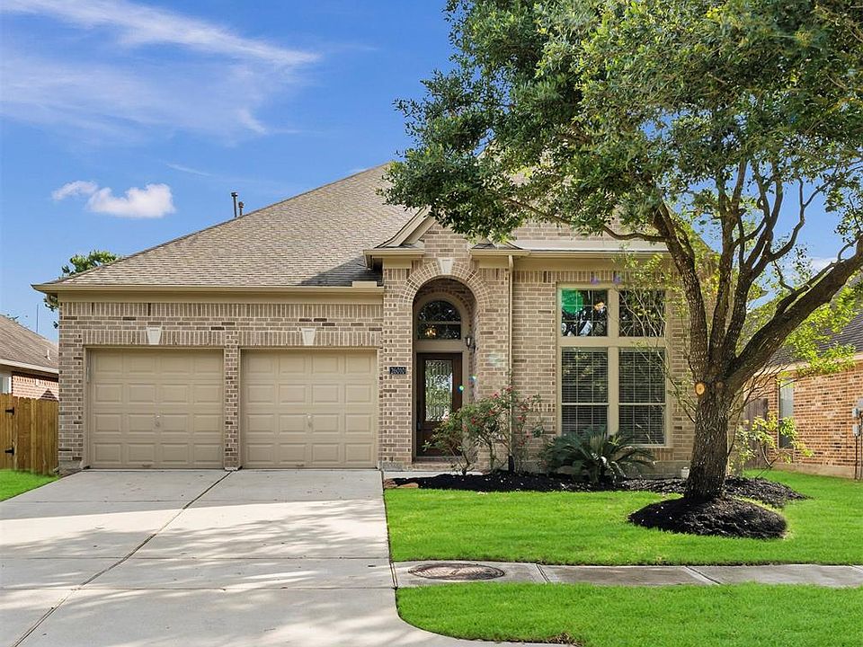 1st image of 26010 Palmdale Estate Dr
